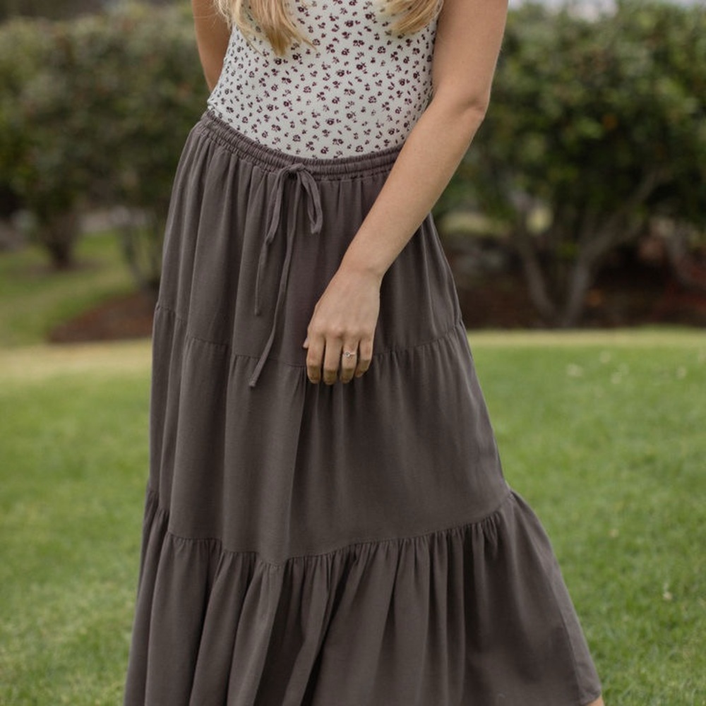 Neuflora Charleston Skirt in Brown